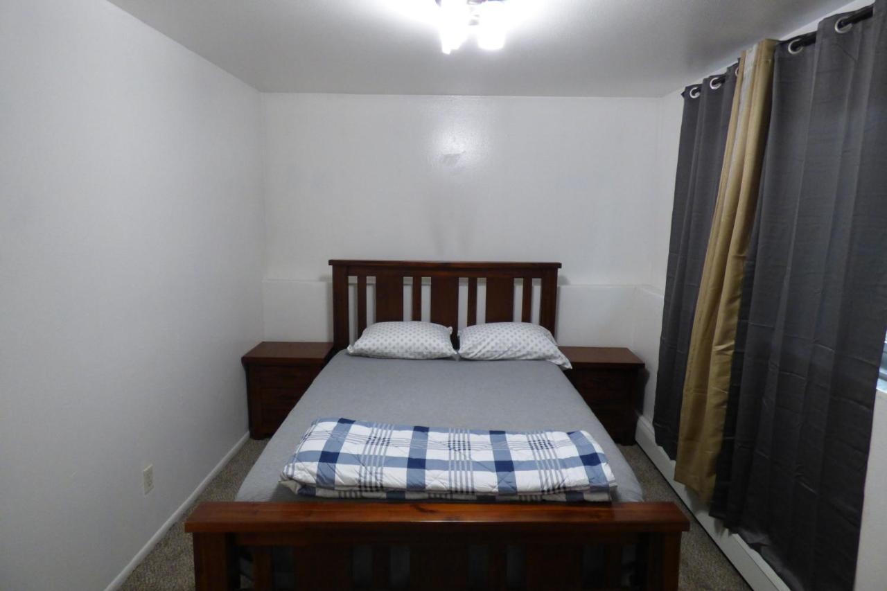 410 E 45th Unit 1 Apartment